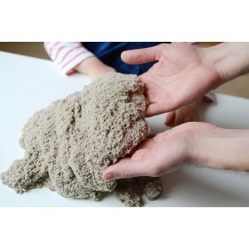Kinetisch zand 3 kg met opblaasbare zandbak en mallen, Adam Toys piasek
