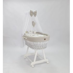 Wit rieten bed met uitrusting voor een baby - Katoenen bloemen, Ourbaby®