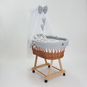 Gevlochten wieg met babyuitrusting - Bosdieren, Ourbaby®